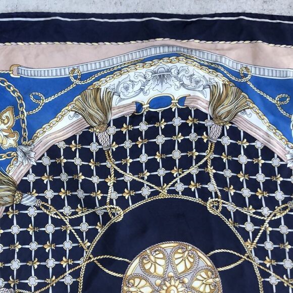 Vintage Pierre Balmain silk scarf - Picture 3 of 12